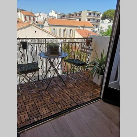 Apartament Studio Jungle Au Mourillon Tulon Zewnętrze zdjęcie