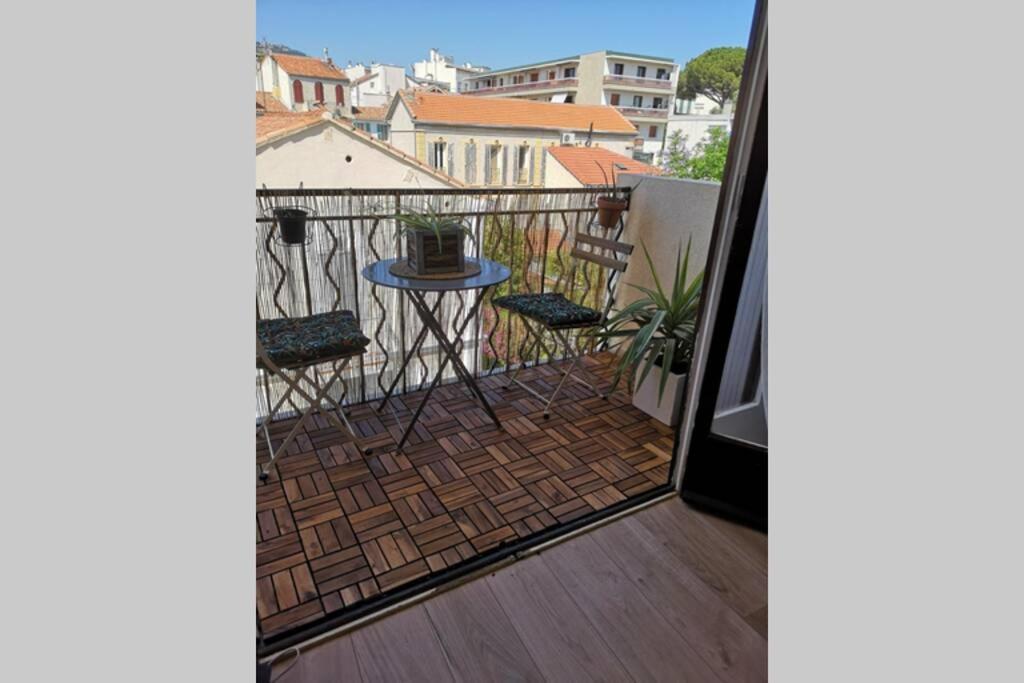 Apartament Studio Jungle Au Mourillon Tulon Zewnętrze zdjęcie